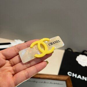 Chanel hairpin